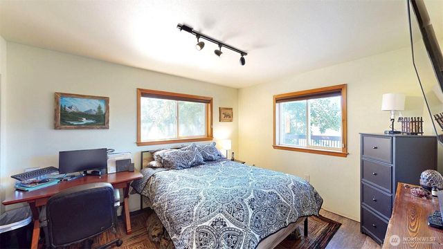 79 Duck Lake Road, Omak, WA 98841