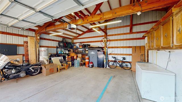 79 Duck Lake Road, Omak, WA 98841