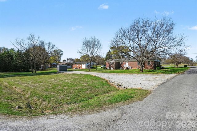 2008 Kings Road, Shelby, NC 28150