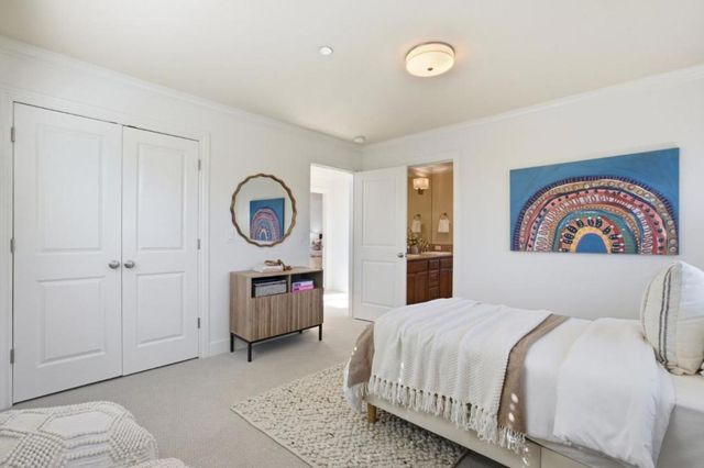 1613 Kentfield, Redwood City, CA 94061