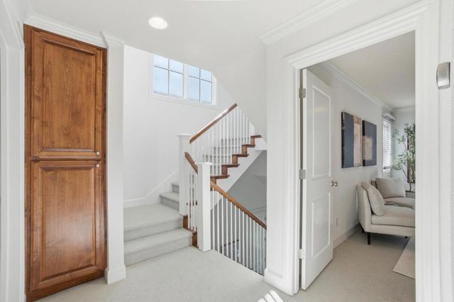 1613 Kentfield, Redwood City, CA 94061