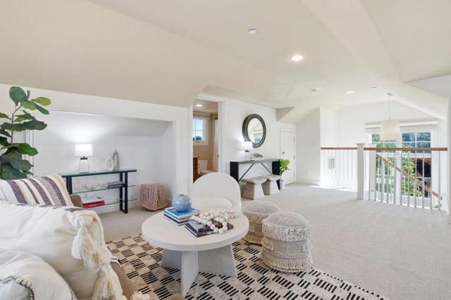 1613 Kentfield, Redwood City, CA 94061