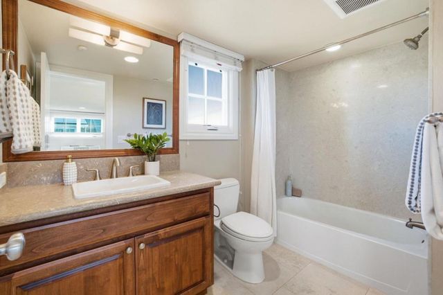 1613 Kentfield, Redwood City, CA 94061