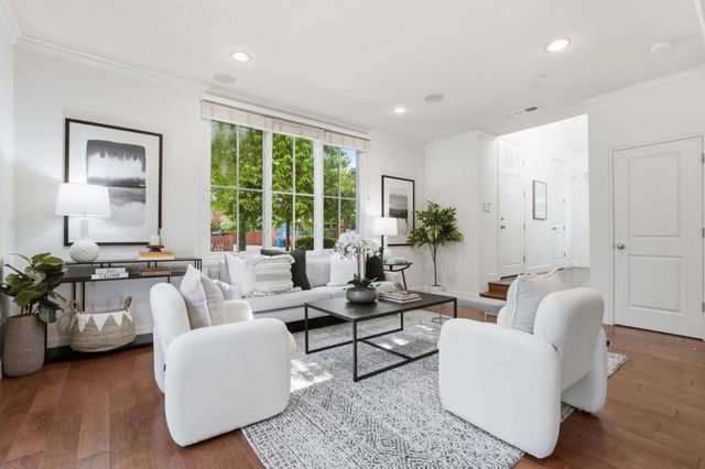 1613 Kentfield, Redwood City, CA 94061