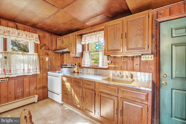 3308 S SHORE DR, Williamstown, NJ 08094