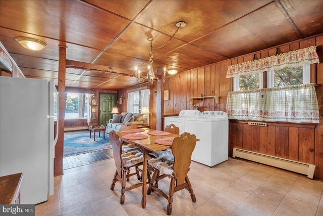 3308 S SHORE DR, Williamstown, NJ 08094