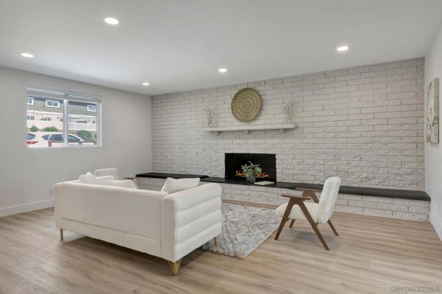 5815 Amaya Dr, La Mesa, CA 91942