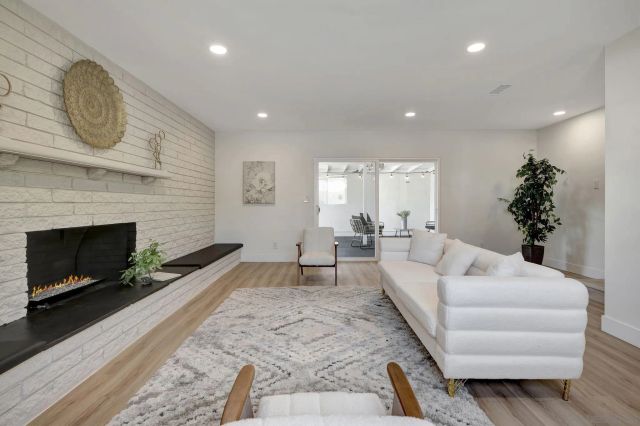 5815 Amaya Dr, La Mesa, CA 91942