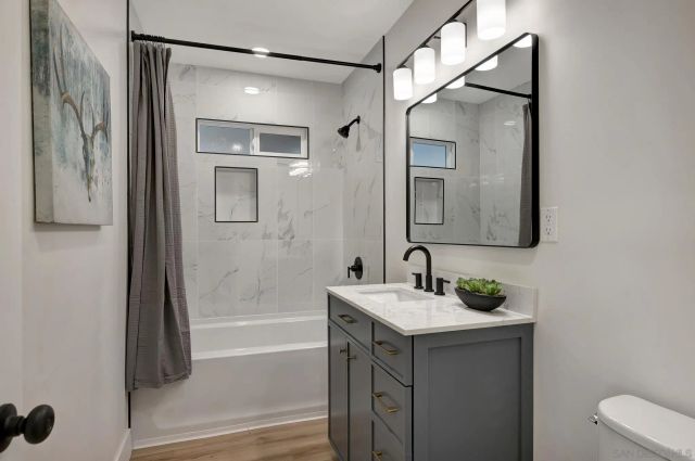 5815 Amaya Dr, La Mesa, CA 91942