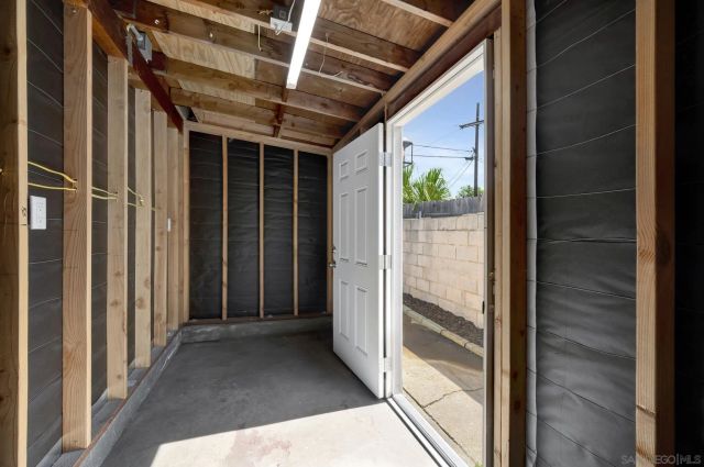 5815 Amaya Dr, La Mesa, CA 91942