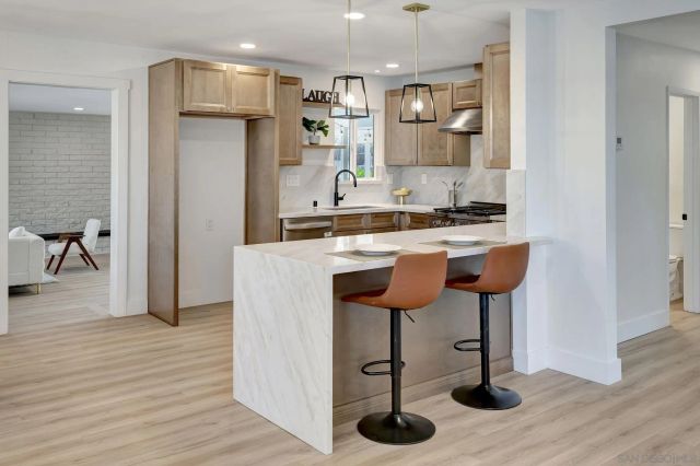 5815 Amaya Dr, La Mesa, CA 91942