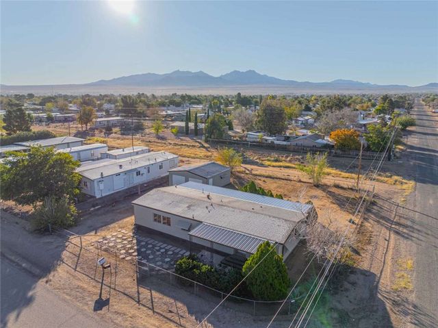 2600 E McVicar Avenue, Kingman, AZ 86409