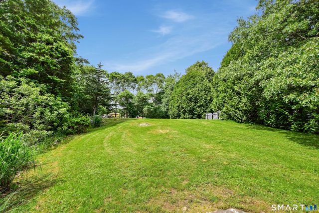 289 Salem Turnpike, Norwich, CT 06360
