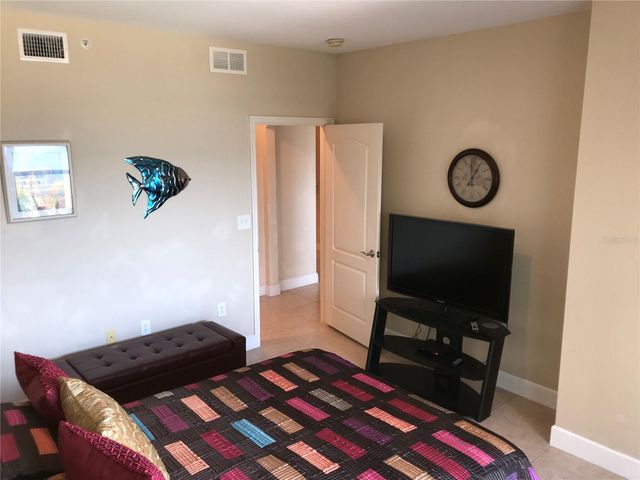 808 3RD AVENUE W 509, Bradenton, FL 34205