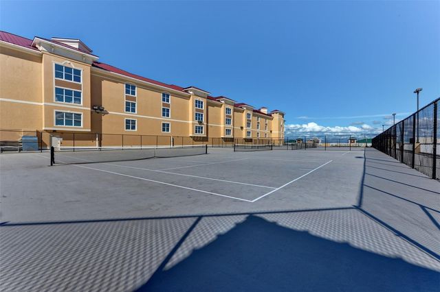 808 3RD AVENUE W 509, Bradenton, FL 34205