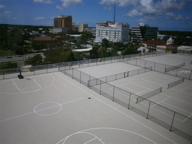 808 3RD AVENUE W 509, Bradenton, FL 34205