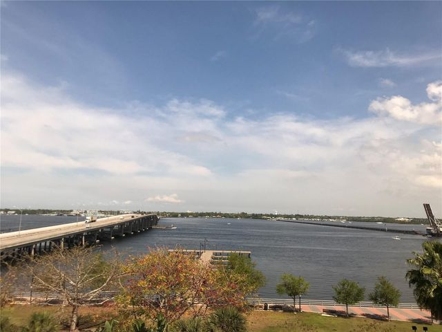 808 3RD AVENUE W 509, Bradenton, FL 34205