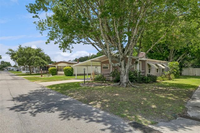 938 BLUE HERON BOULEVARD, Osteen, FL 32764