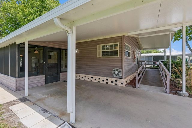 938 BLUE HERON BOULEVARD, Osteen, FL 32764