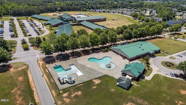 600 Woodson Drive, Clayton, NC 27527