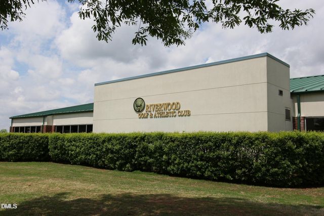 600 Woodson Drive, Clayton, NC 27527