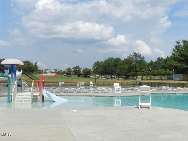 600 Woodson Drive, Clayton, NC 27527