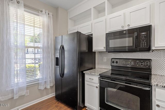 600 Woodson Drive, Clayton, NC 27527