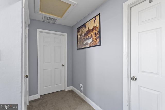 130 W EDGEVALE RD, Baltimore, MD 21225