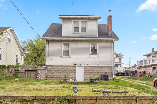 130 W EDGEVALE RD, Baltimore, MD 21225