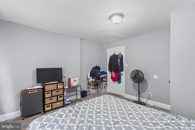130 W EDGEVALE RD, Baltimore, MD 21225