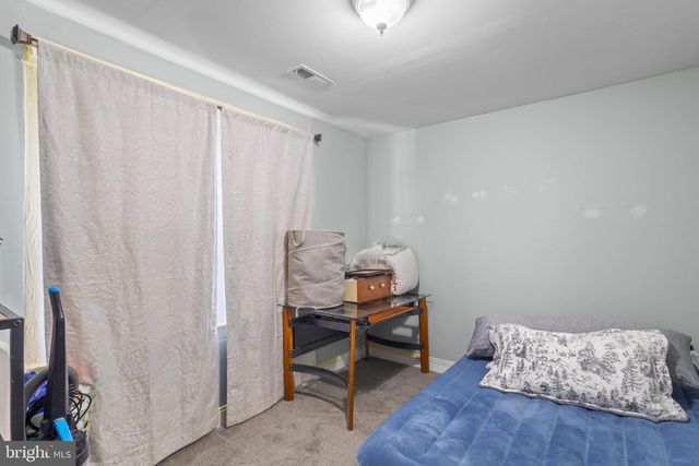 130 W EDGEVALE RD, Baltimore, MD 21225