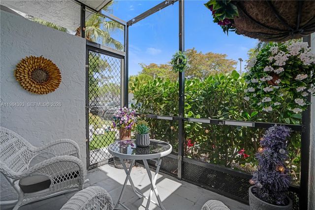 19220 NE 25th Ave 271B, Miami, FL 33180