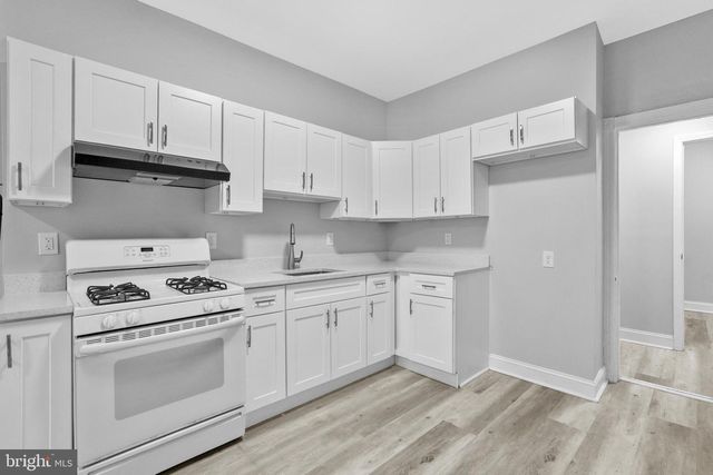 3231 N HOPE ST, Philadelphia, PA 19140