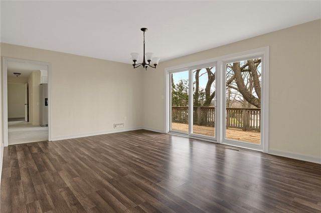 2 Julia Drive, North Providence, RI 02911