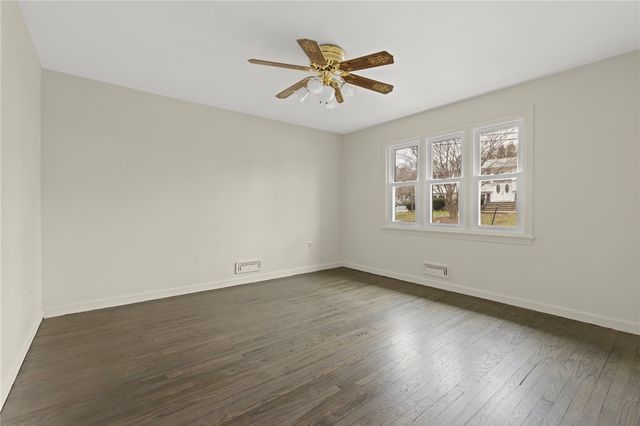 2 Julia Drive, North Providence, RI 02911