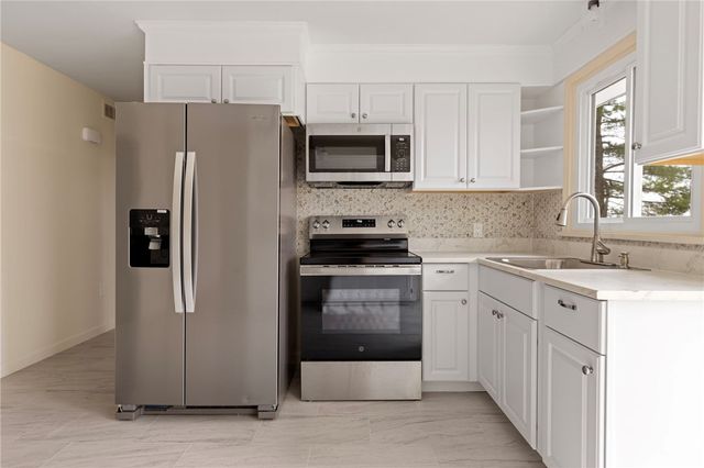 2 Julia Drive, North Providence, RI 02911