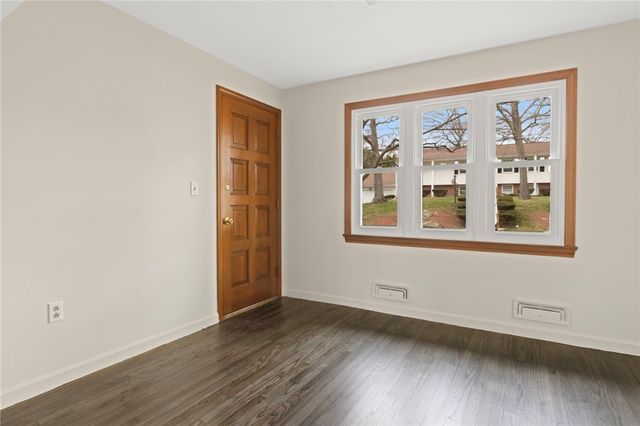 2 Julia Drive, North Providence, RI 02911