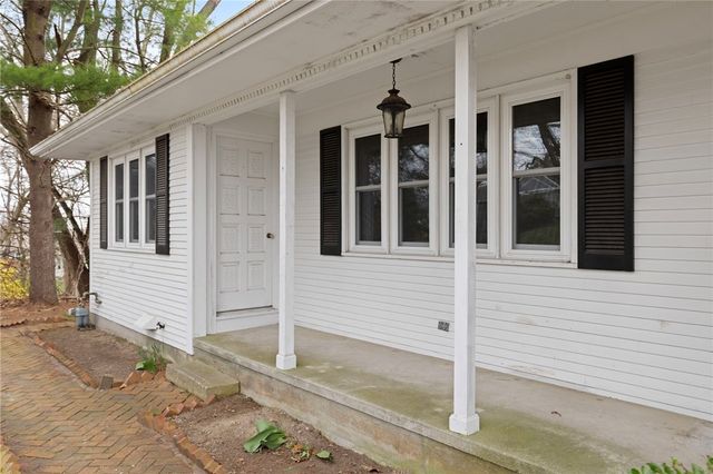 2 Julia Drive, North Providence, RI 02911