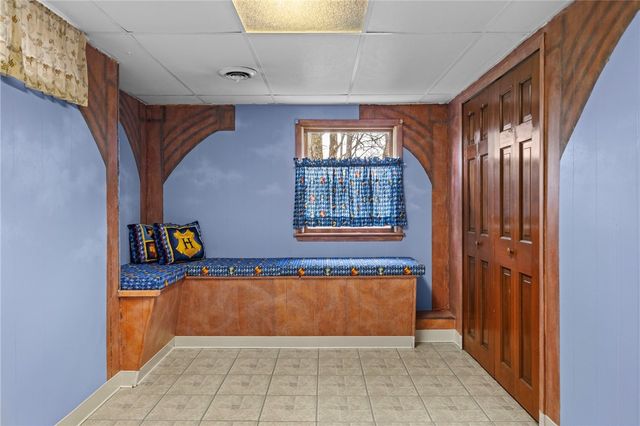 2 Julia Drive, North Providence, RI 02911