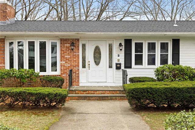 2 Julia Drive, North Providence, RI 02911