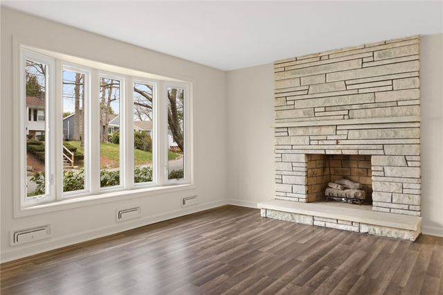 2 Julia Drive, North Providence, RI 02911