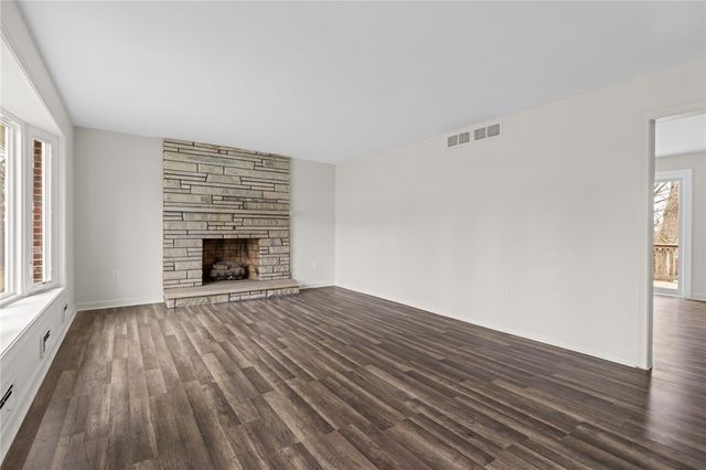 2 Julia Drive, North Providence, RI 02911