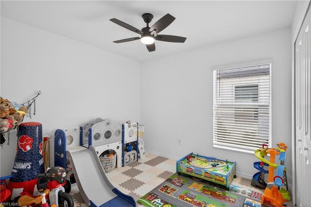 4117 Etna CT, North Fort Myers, FL 33917