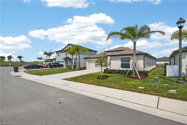 4117 Etna CT, North Fort Myers, FL 33917