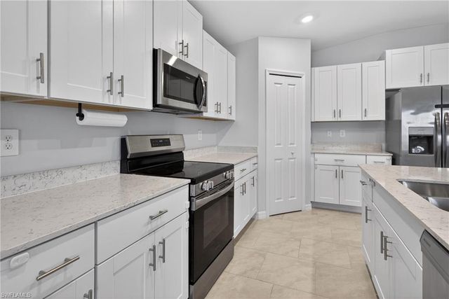 4117 Etna CT, North Fort Myers, FL 33917