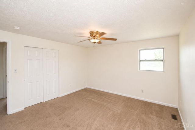 816 Farmers Road, Washington Twp, OH 45177