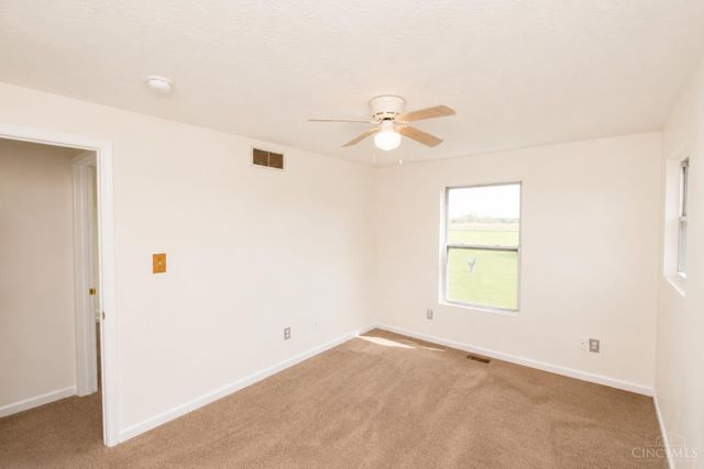 816 Farmers Road, Washington Twp, OH 45177