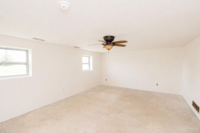 816 Farmers Road, Washington Twp, OH 45177