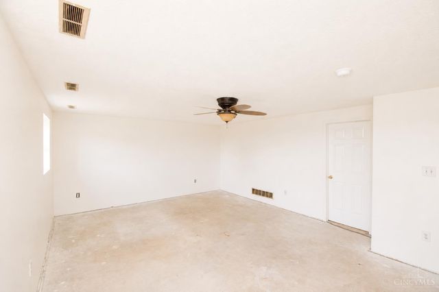 816 Farmers Road, Washington Twp, OH 45177