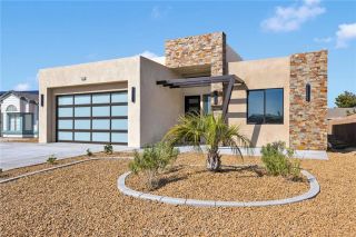 18310 Lakeview Drive, Victorville, CA 92395